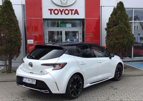 Toyota Corolla cena 125800 przebieg: 18431, rok produkcji 2022 z Kostrzyn nad Odrą małe 277